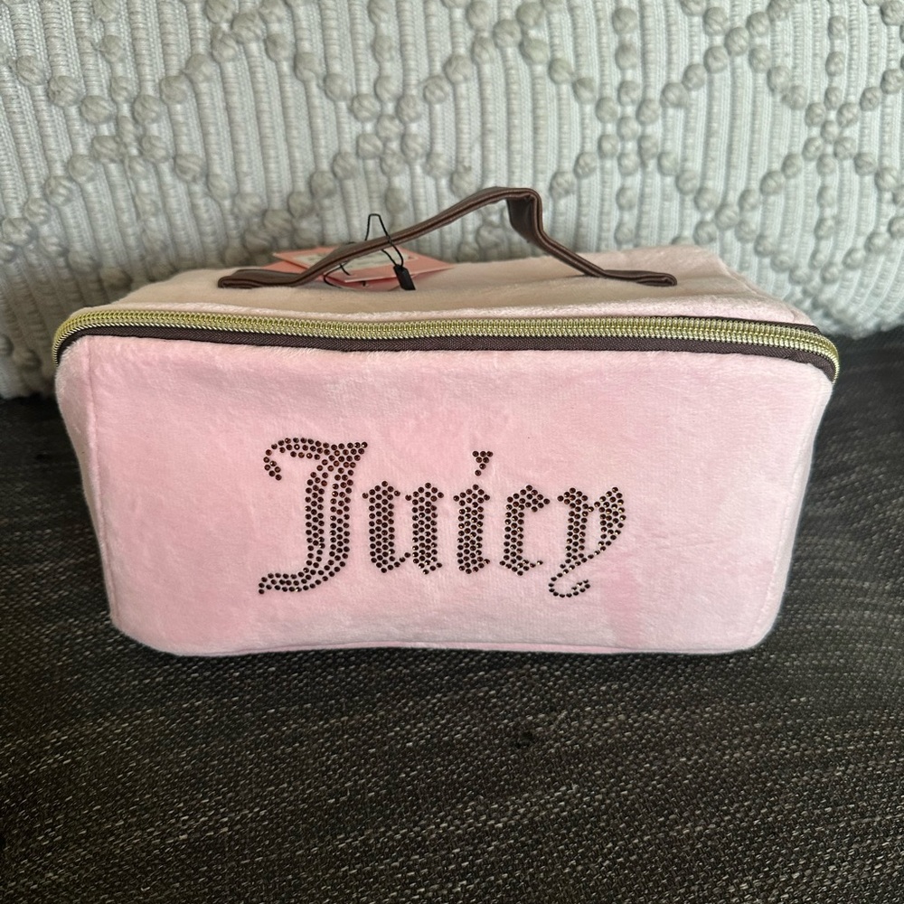 NWR Juicy Couture Soft Pink Cosmetic Case